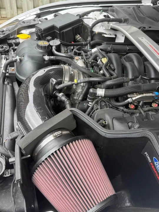 2017 Shelby GT350 - Image 4 of 10