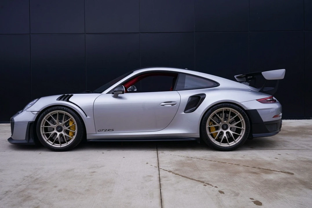 2018 Porsche 991 GT2 RS - Image 3 of 13