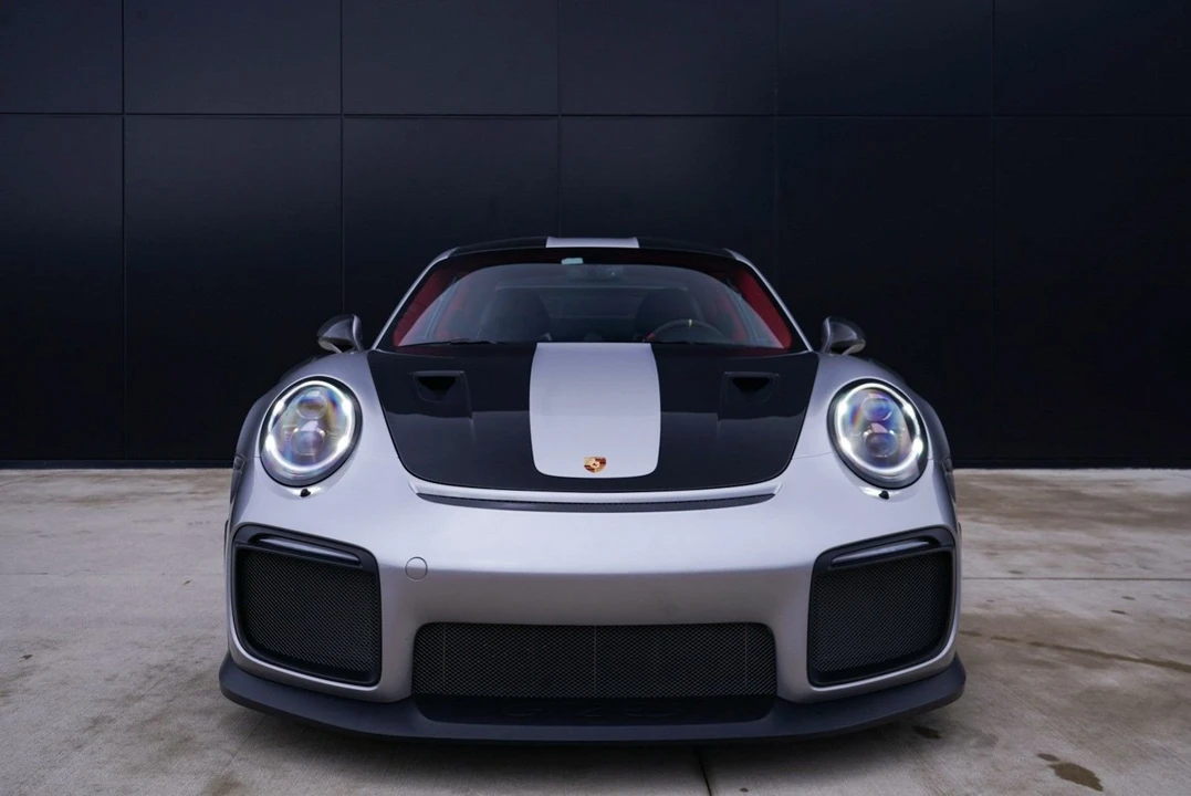 2018 Porsche 991 GT2 RS - Image 5 of 13