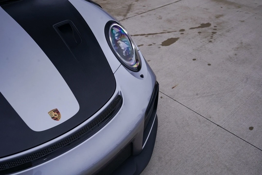 2018 Porsche 991 GT2 RS - Image 9 of 13