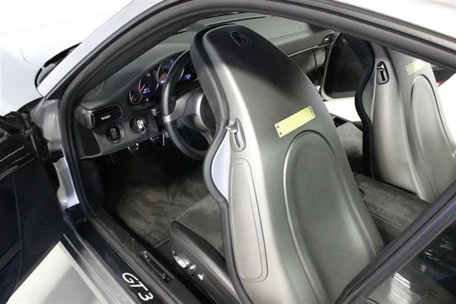 2010 Porsche 997 GT3 - Image 8 of 30