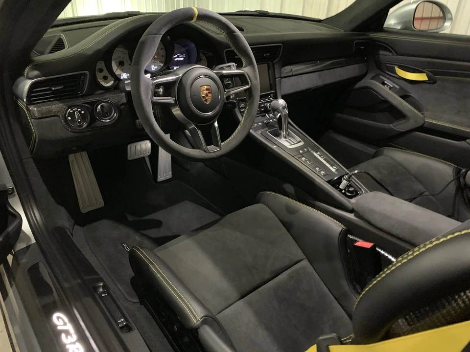 2016 Porsche 991 GT3 RS - Image 6 of 14