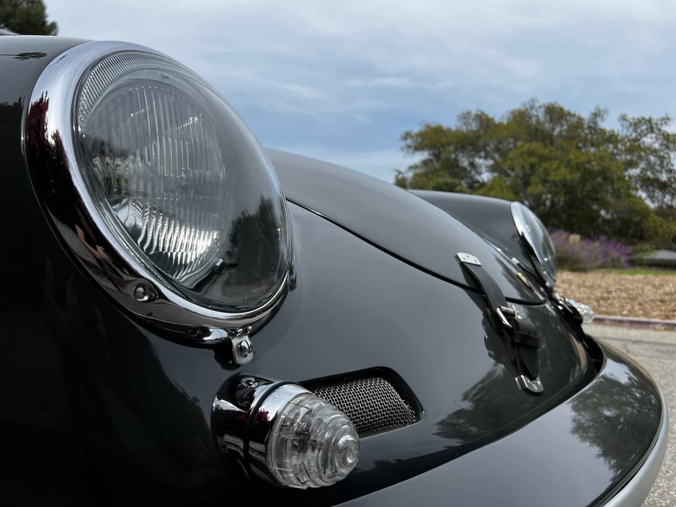 1961 Porsche 356 B - Image 10 of 31