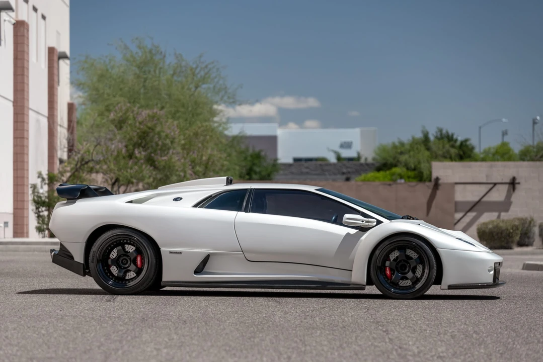 1991 Lamborghini Diablo - Image 21 of 31