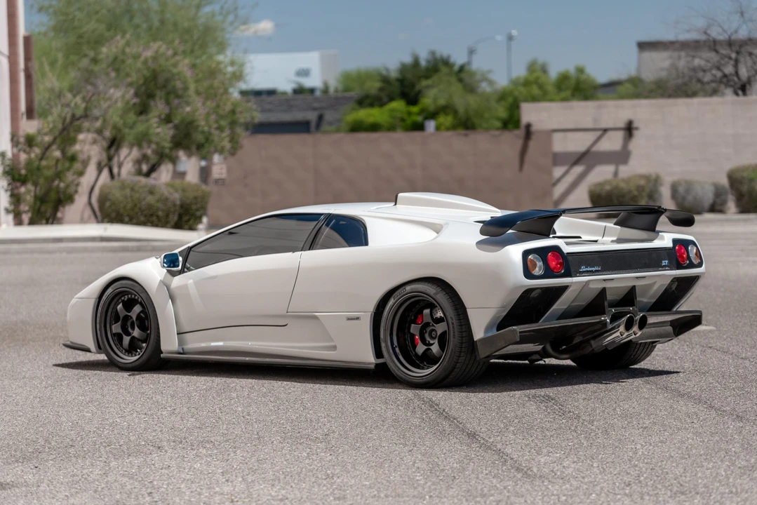 1991 Lamborghini Diablo - Image 7 of 31