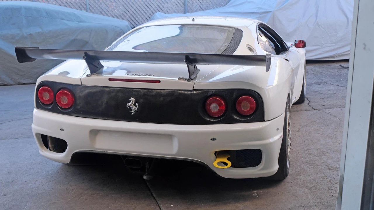 2000 Ferrari 360 Modena - Image 2 of 31