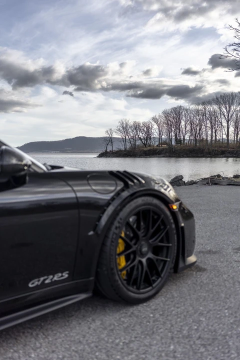 2018 Porsche 991 GT2 RS - Image 3 of 9