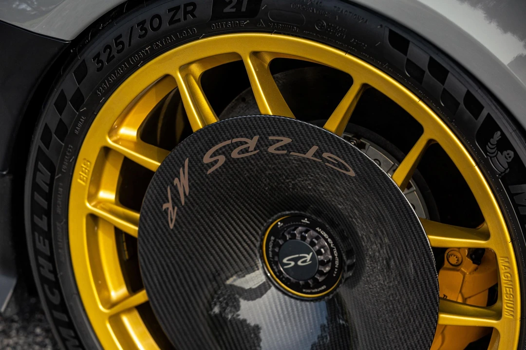 2018 Porsche 991 GT2 RS - Image 2 of 8