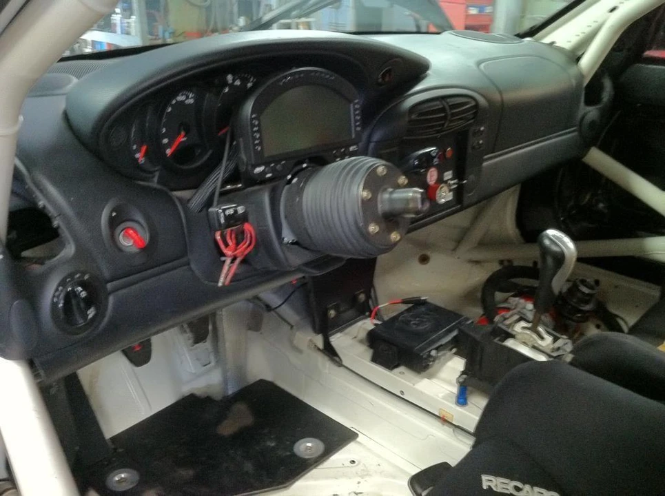 2001 Porsche 996 GT3 - Image 19 of 19