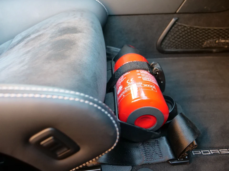 2016 Porsche 991 GT3 RS - Image 11 of 14
