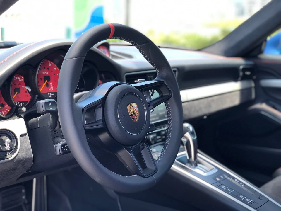 2015 Porsche 991 GT3 - Image 2 of 28