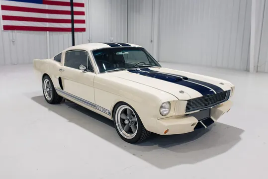 1966 Ford Mustang Fastback GT350R-Style