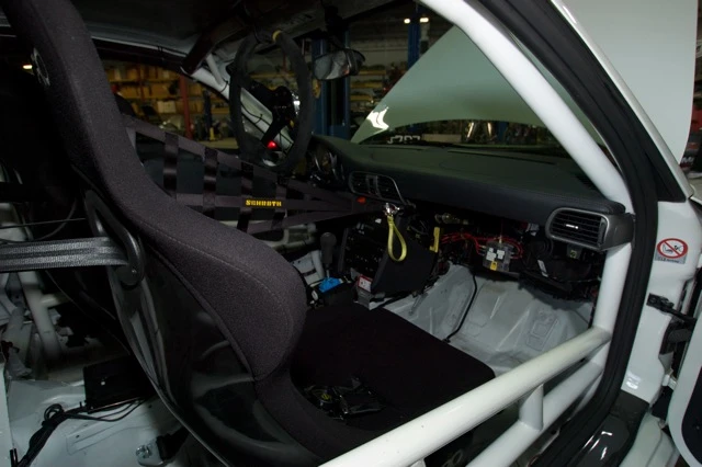 2011 Porsche 997 GT3 RS - Image 3 of 5