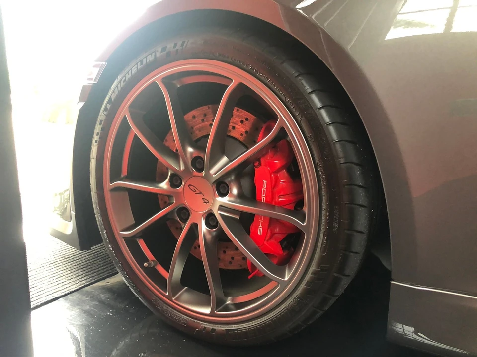 2016 Porsche 981 Cayman GT4 - Image 16 of 19