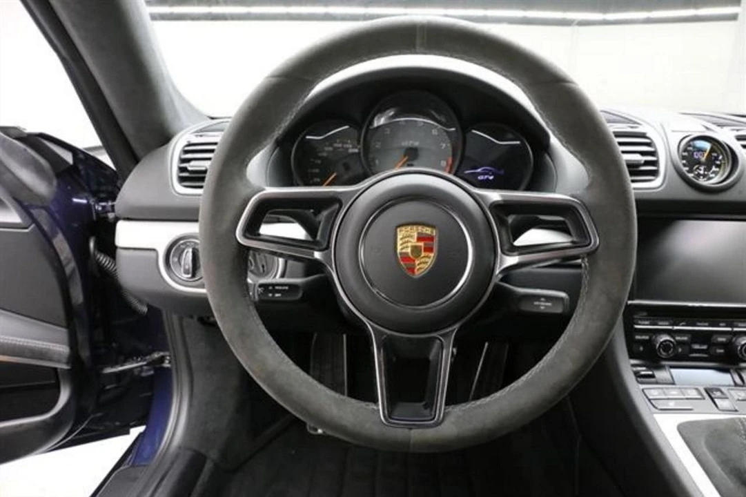 2016 Porsche 981 Cayman GT4 - Image 13 of 22