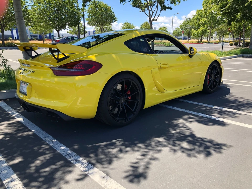 2016 Porsche 981 Cayman GT4 - Image 7 of 11