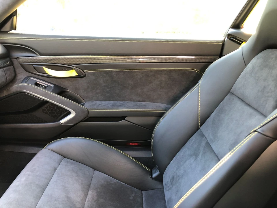 2016 Porsche 981 Cayman GT4 - Image 4 of 22