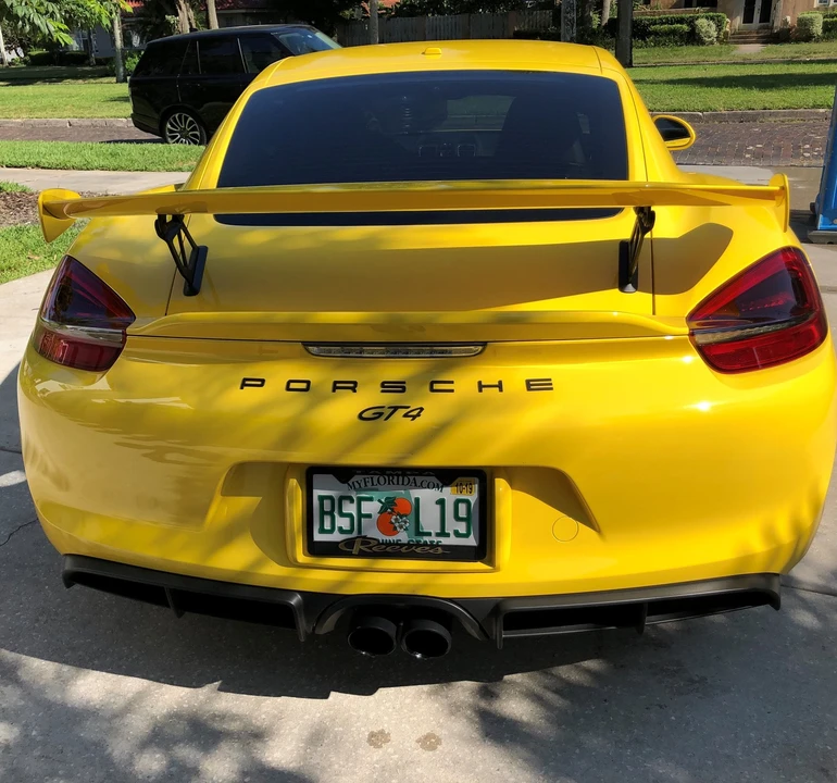 2016 Porsche 981 Cayman GT4 - Image 17 of 22