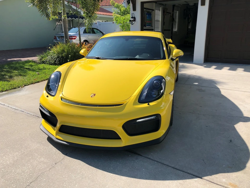 2016 Porsche 981 Cayman GT4 - Image 19 of 22