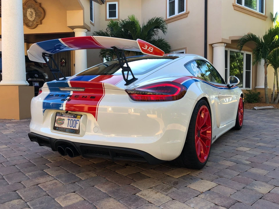 2016 Porsche 981 Cayman GT4 - Image 6 of 9