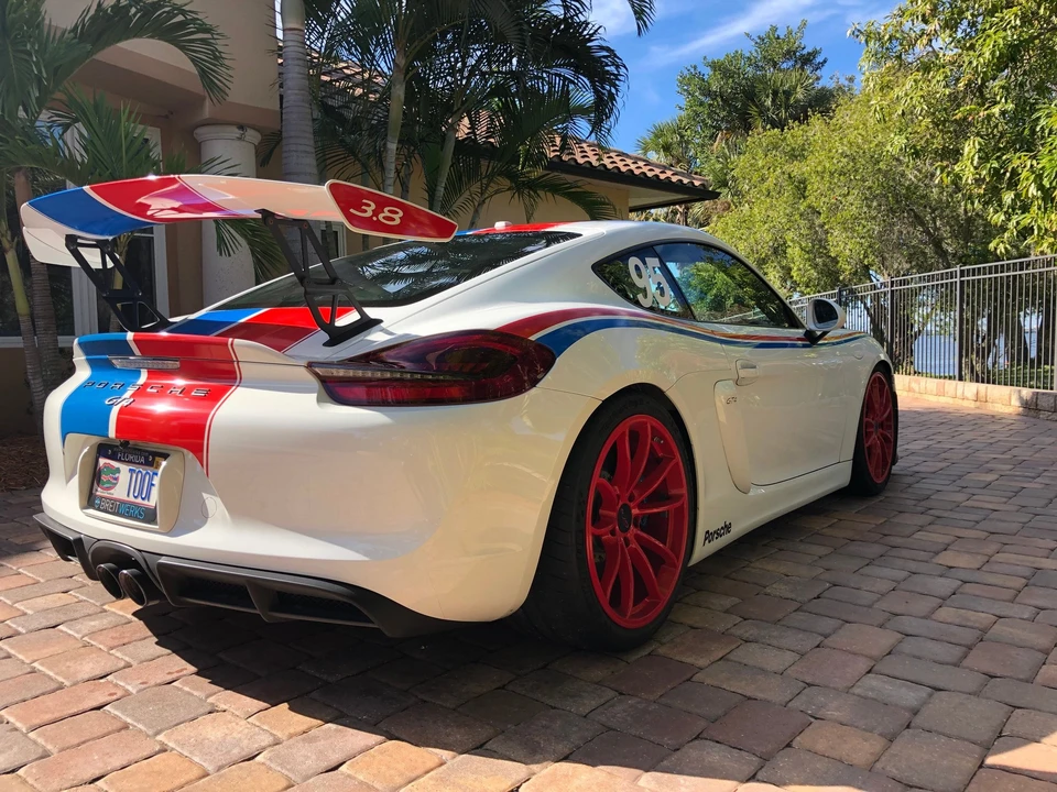 2016 Porsche 981 Cayman GT4 - Image 8 of 9