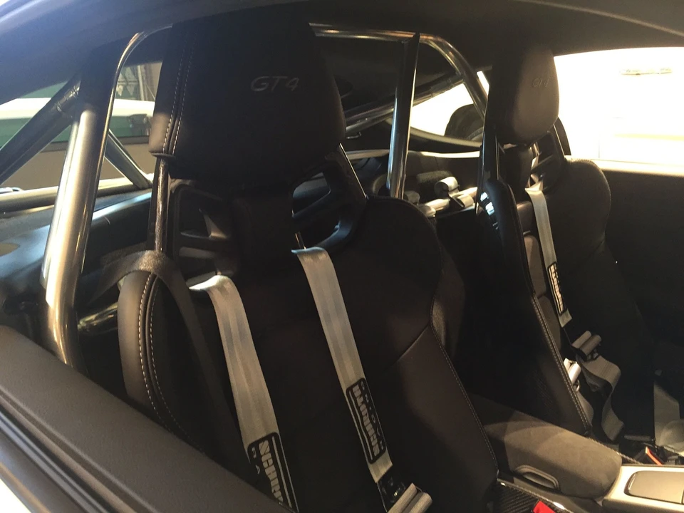 2016 Porsche 981 Cayman GT4 - Image 4 of 6