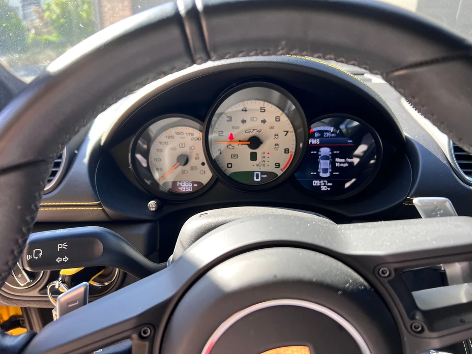 2021 Porsche 718 Cayman GT4 - Image 18 of 18