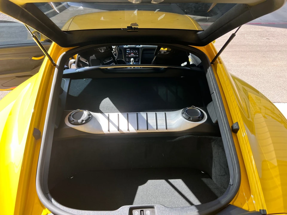 2021 Porsche 718 Cayman GT4 - Image 11 of 18