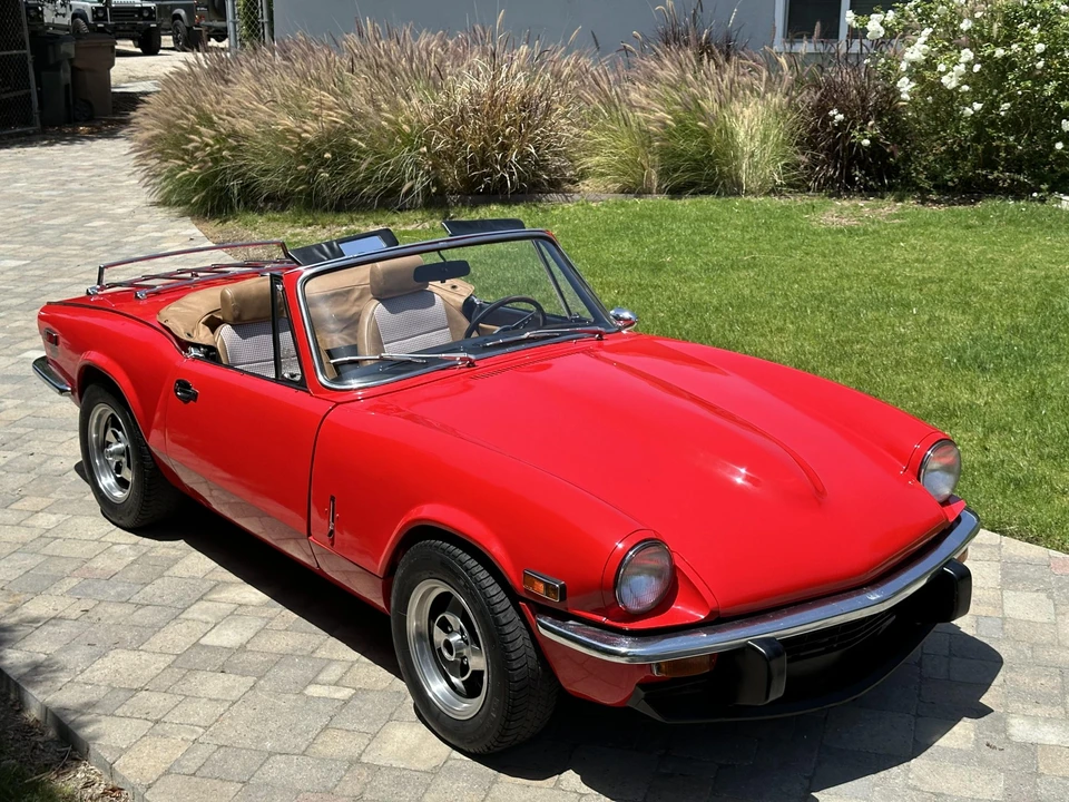 Triumph Spitfire - Image 6 of 31