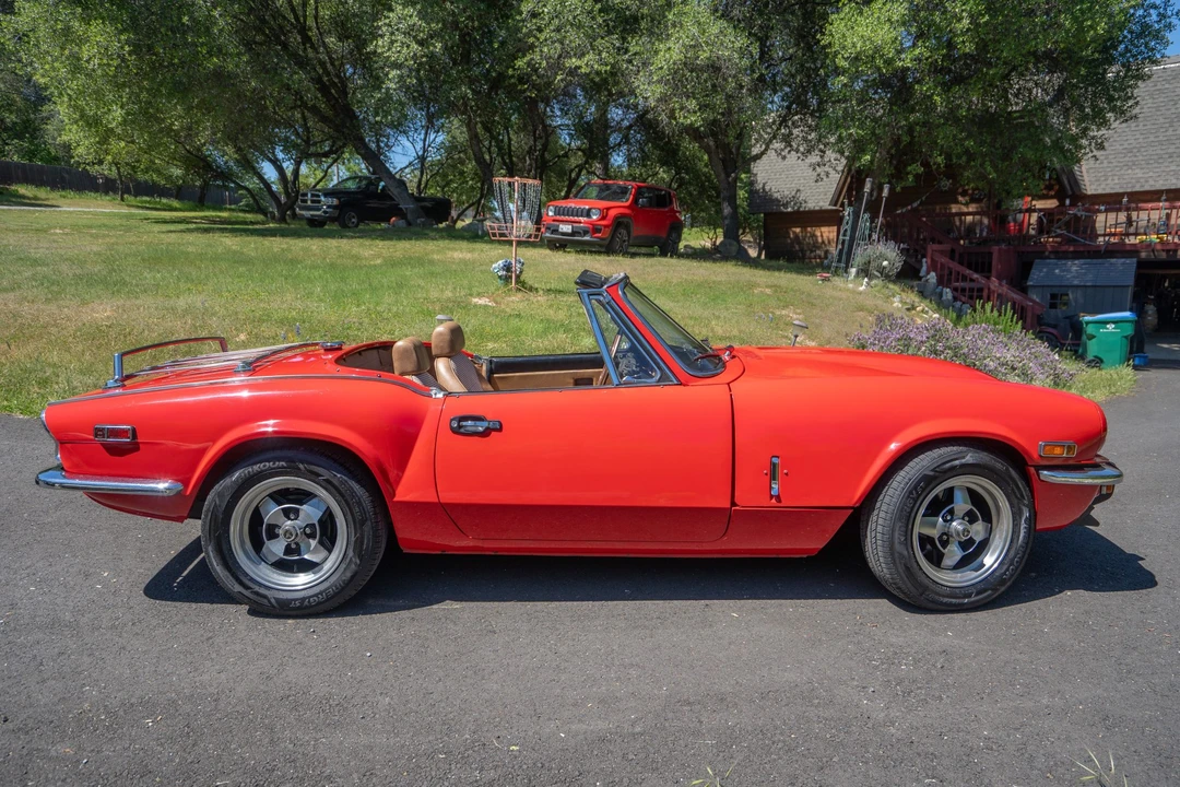 Triumph Spitfire - Image 5 of 31