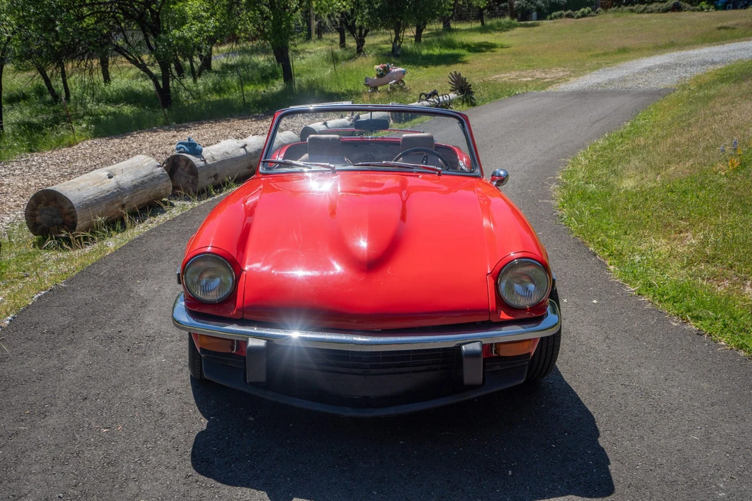 Triumph Spitfire - Image 3 of 31