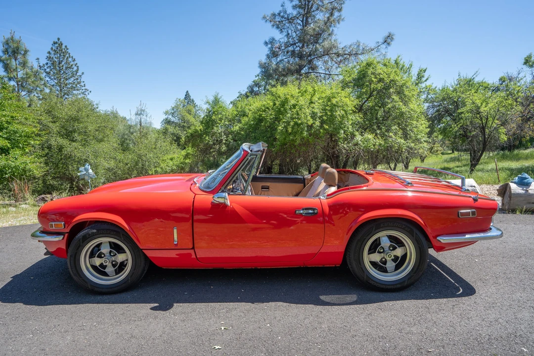 Triumph Spitfire - Image 10 of 31