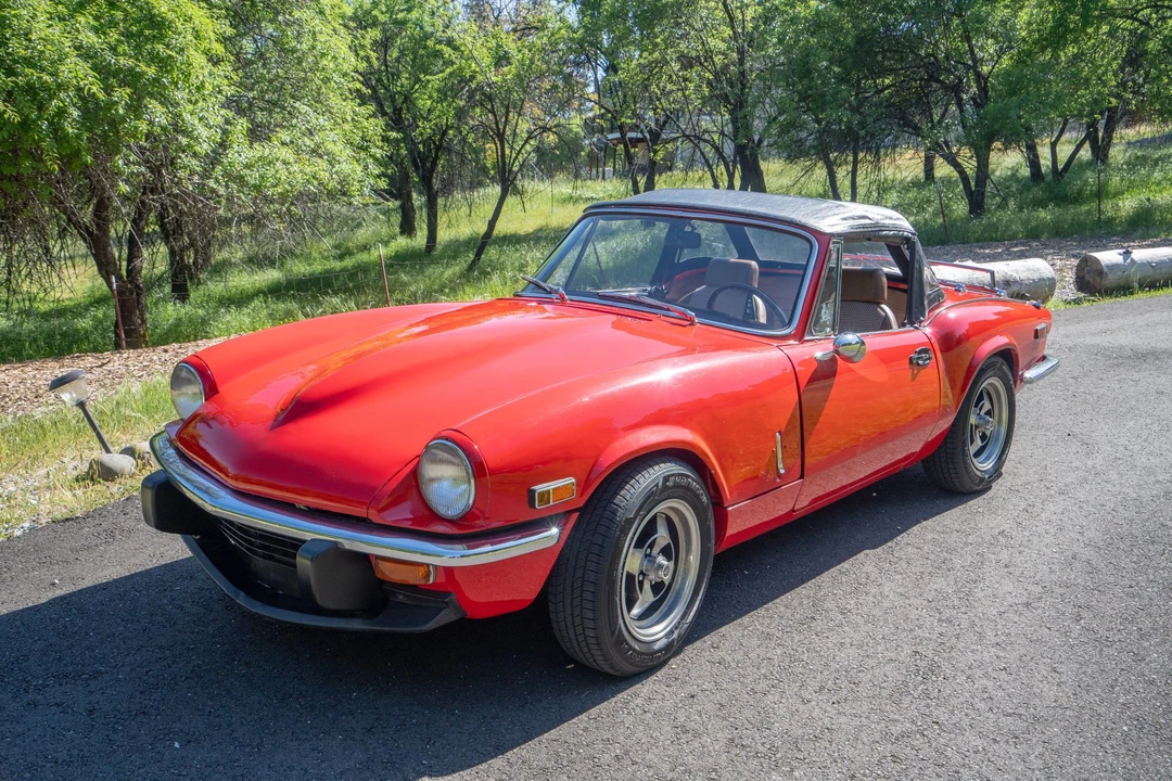 Triumph Spitfire - Image 11 of 31