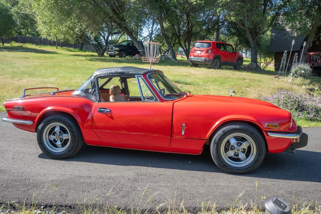 Triumph Spitfire - Image 14 of 31