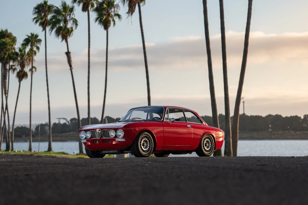 1974 Alfa Romeo 2000 GT Veloce - Image 7 of 31