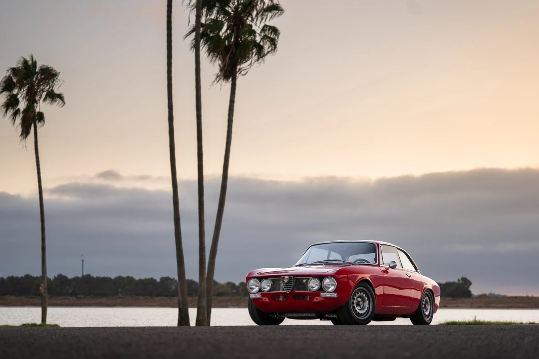 1974 Alfa Romeo 2000 GT Veloce - Image 9 of 31