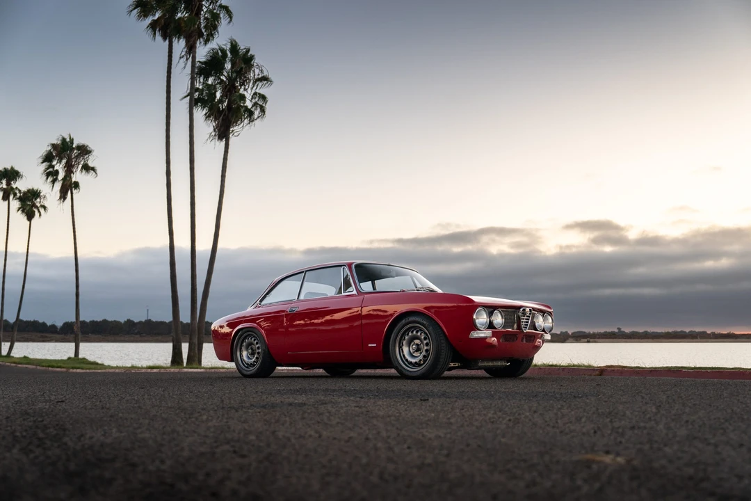 1974 Alfa Romeo 2000 GT Veloce - Image 21 of 31