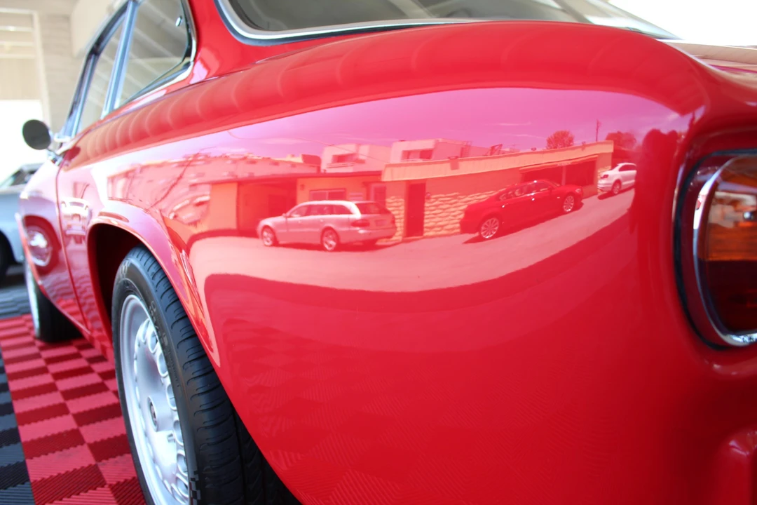 1964 Alfa Romeo Giulia Sprint GT - Image 25 of 31