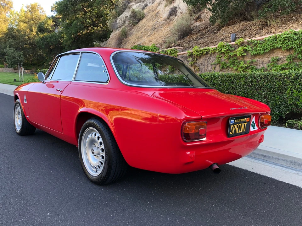 1964 Alfa Romeo Giulia Sprint GT - Image 5 of 31