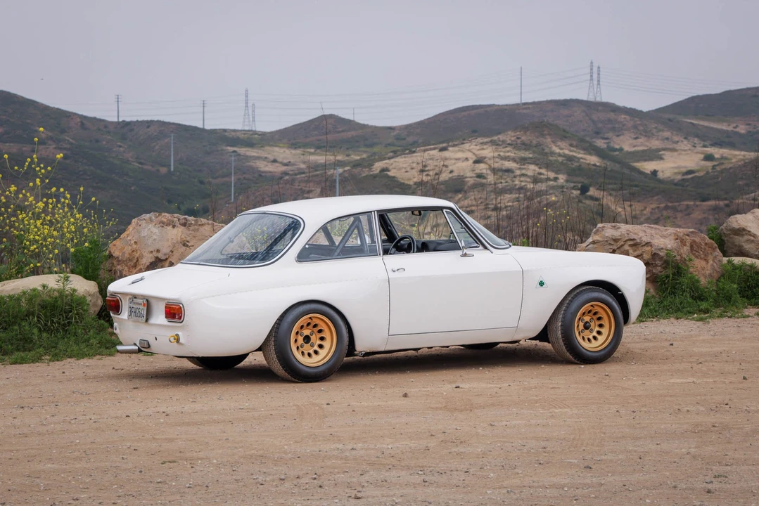 1969 Alfa Romeo GT 1300 Junior - Image 9 of 31