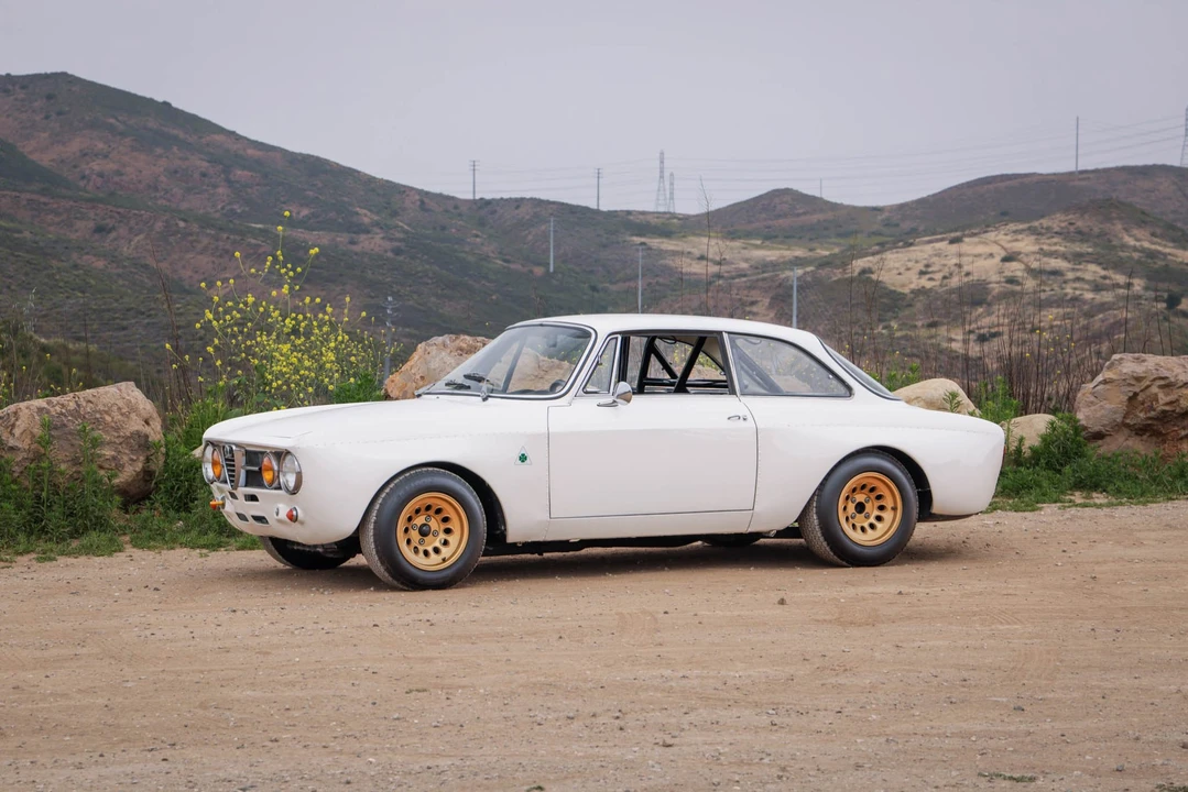 1969 Alfa Romeo GT 1300 Junior - Image 17 of 31