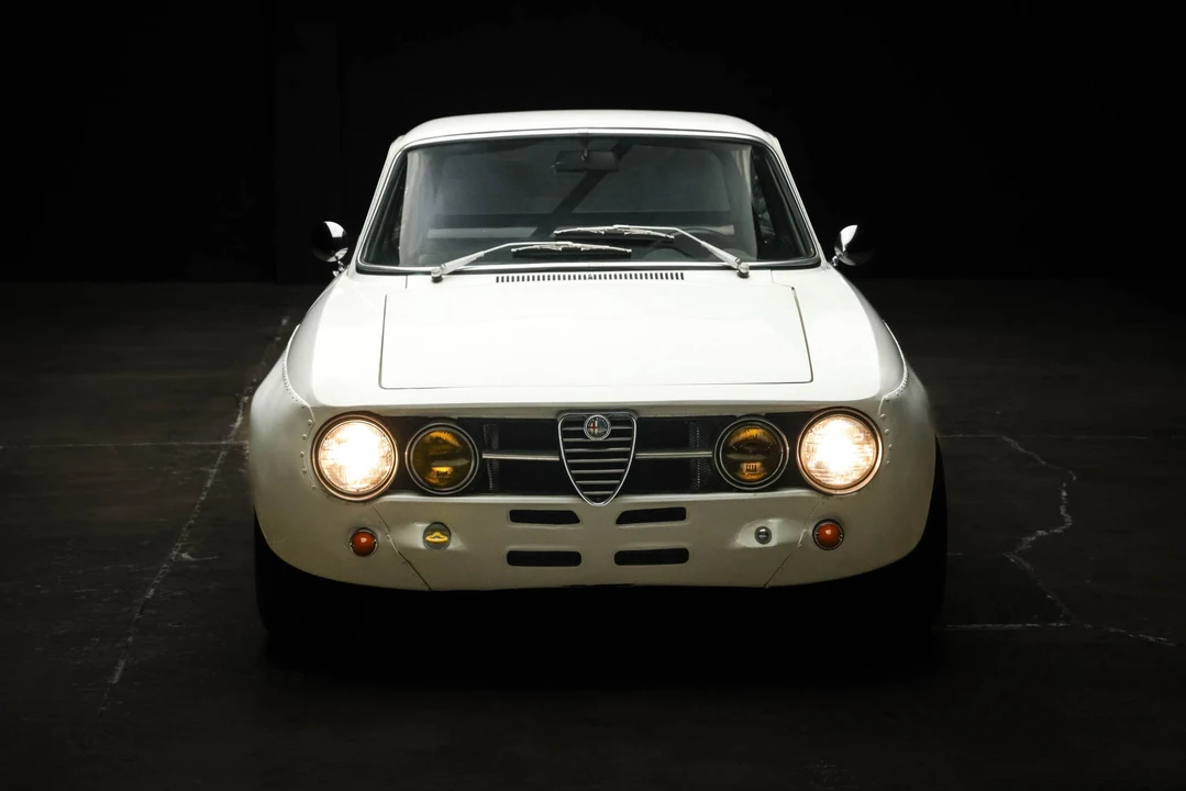 1969 Alfa Romeo GT 1300 Junior - Image 24 of 31