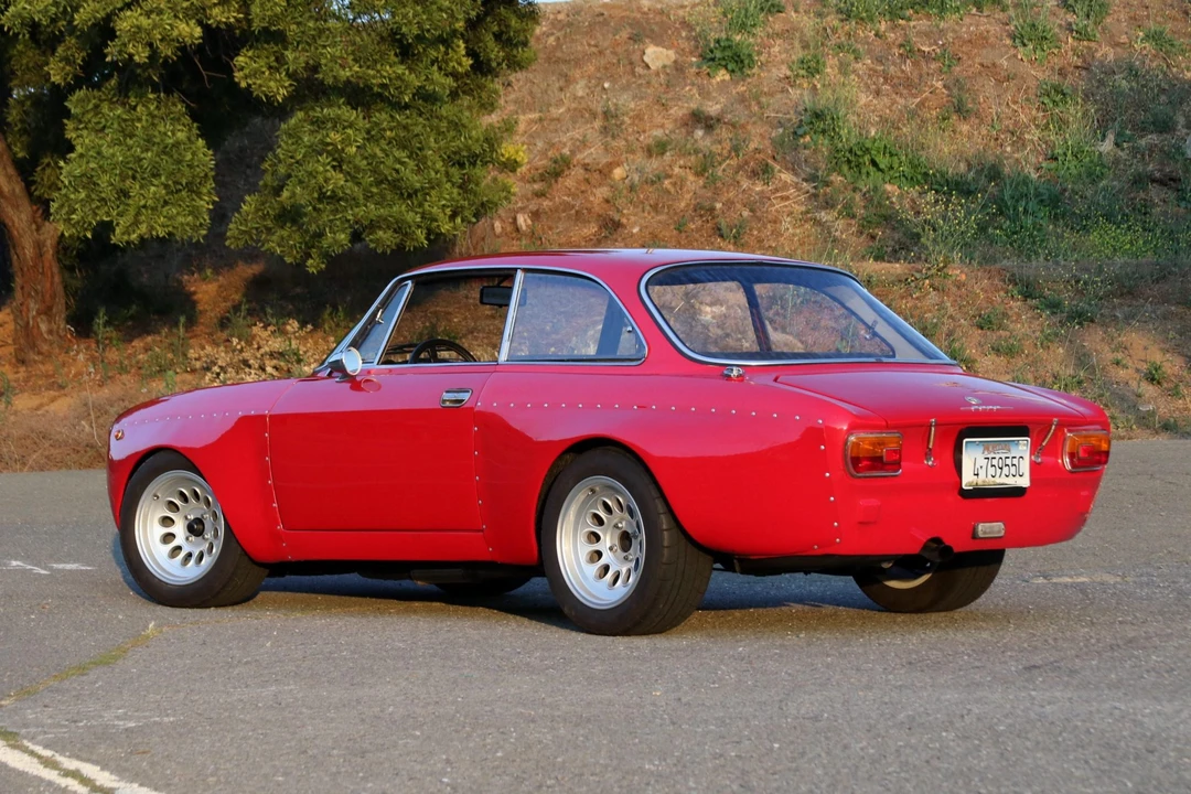 1974 Alfa Romeo GT 1300 Junior - Image 7 of 31