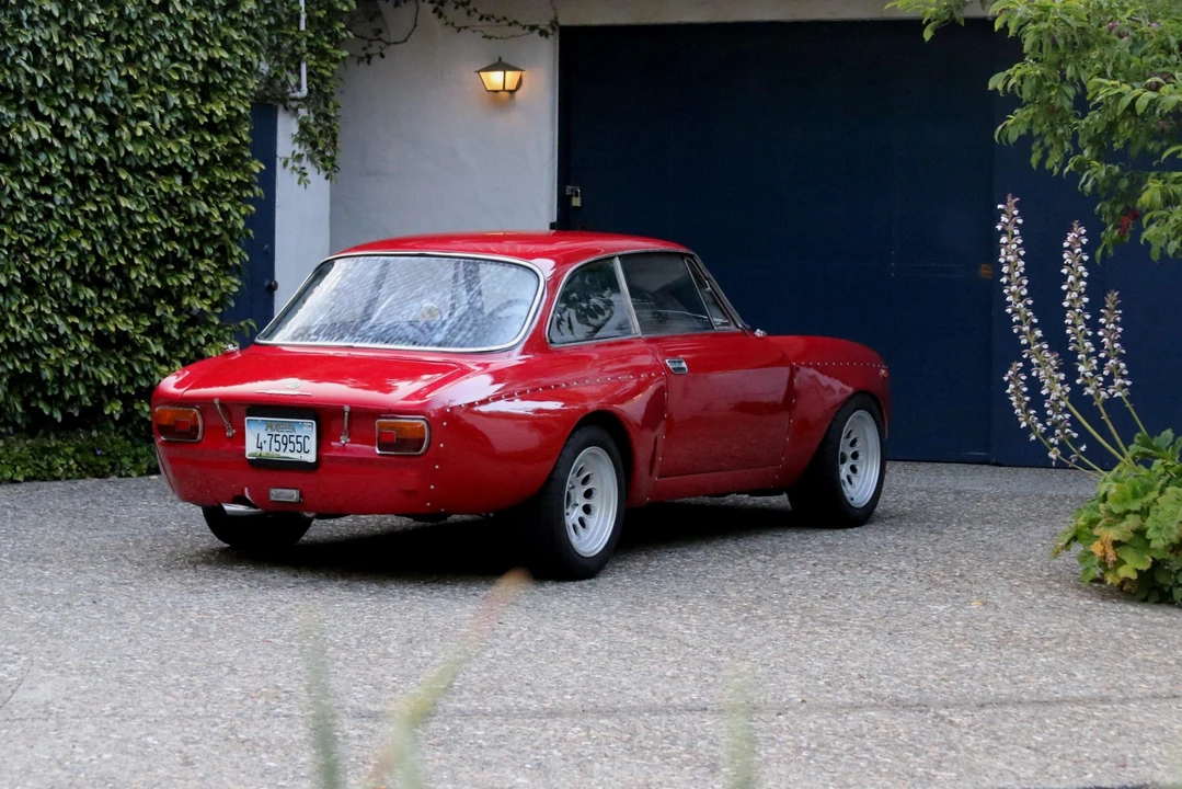 1974 Alfa Romeo GT 1300 Junior - Image 13 of 31