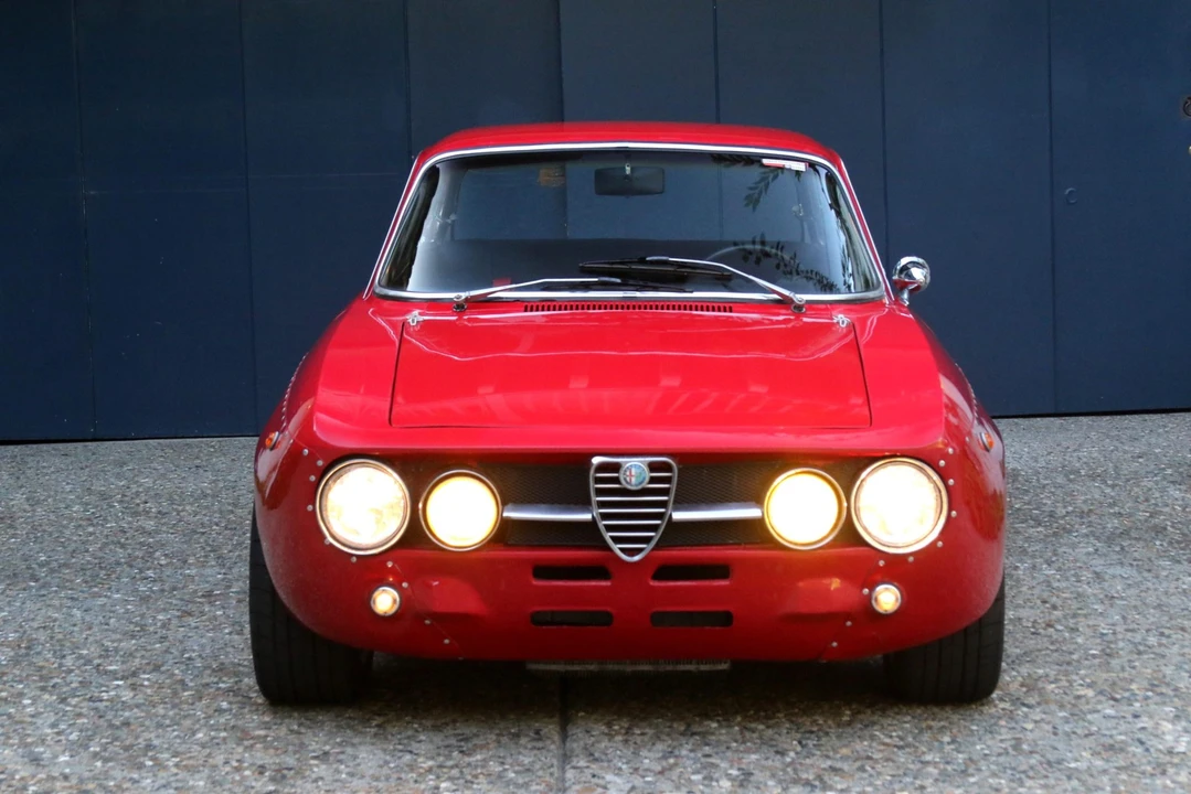 1974 Alfa Romeo GT 1300 Junior - Image 10 of 31