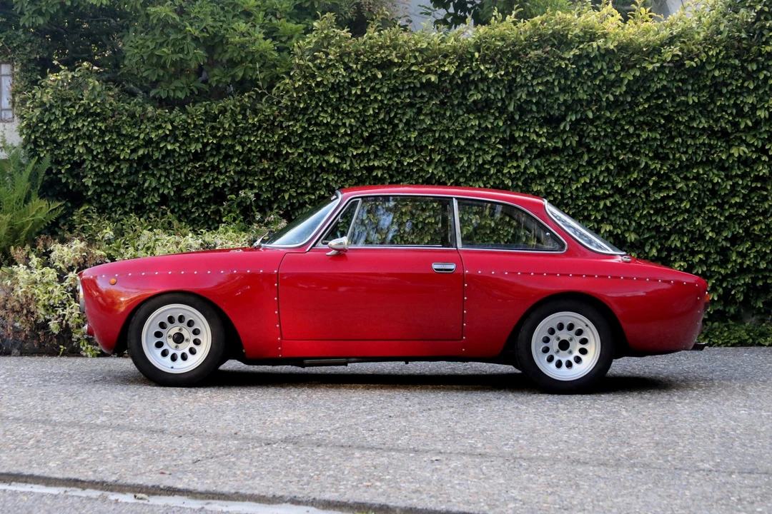 1974 Alfa Romeo GT 1300 Junior - Image 16 of 31