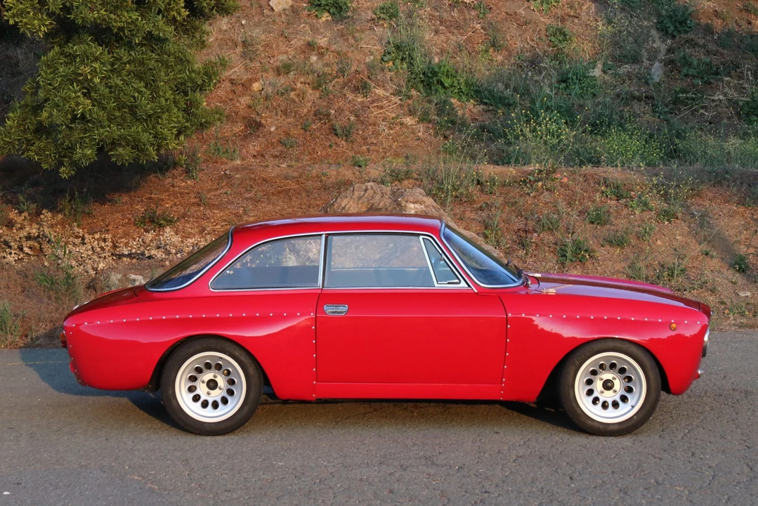 1974 Alfa Romeo GT 1300 Junior - Image 5 of 31