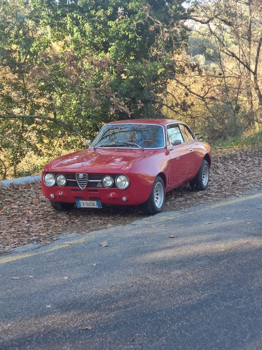 1973 Alfa Romeo 2000 GT Veloce - Image 10 of 31