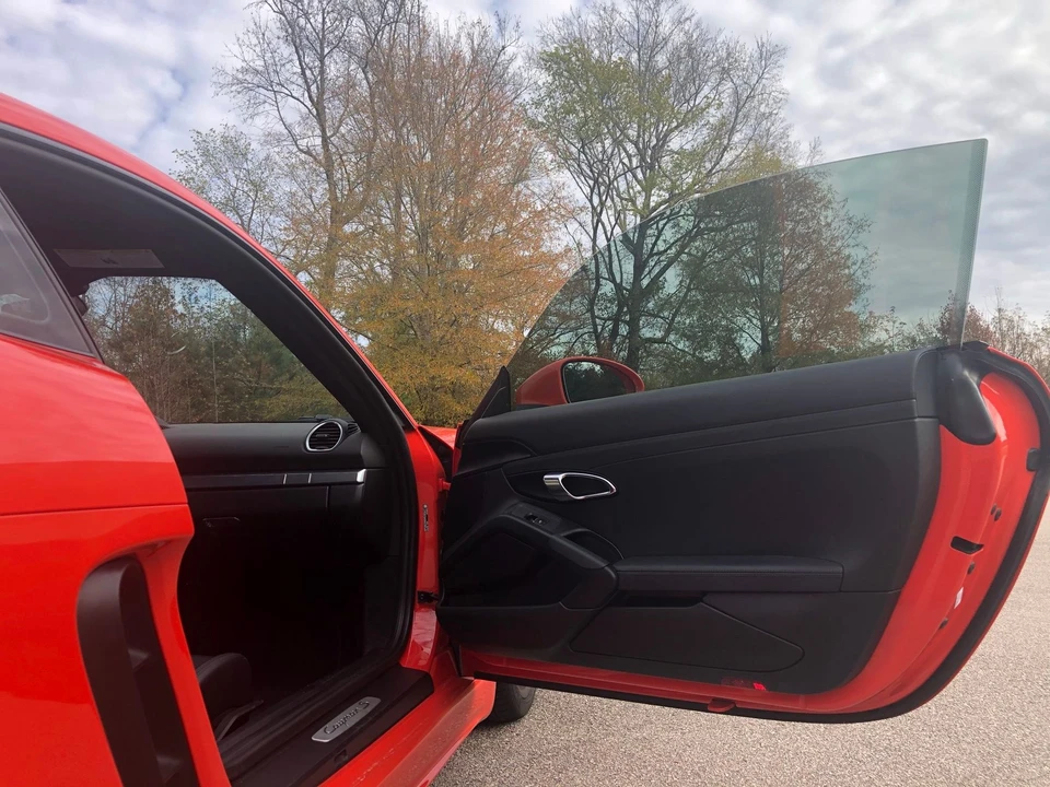 2017 Porsche 718 Cayman S - Image 17 of 18
