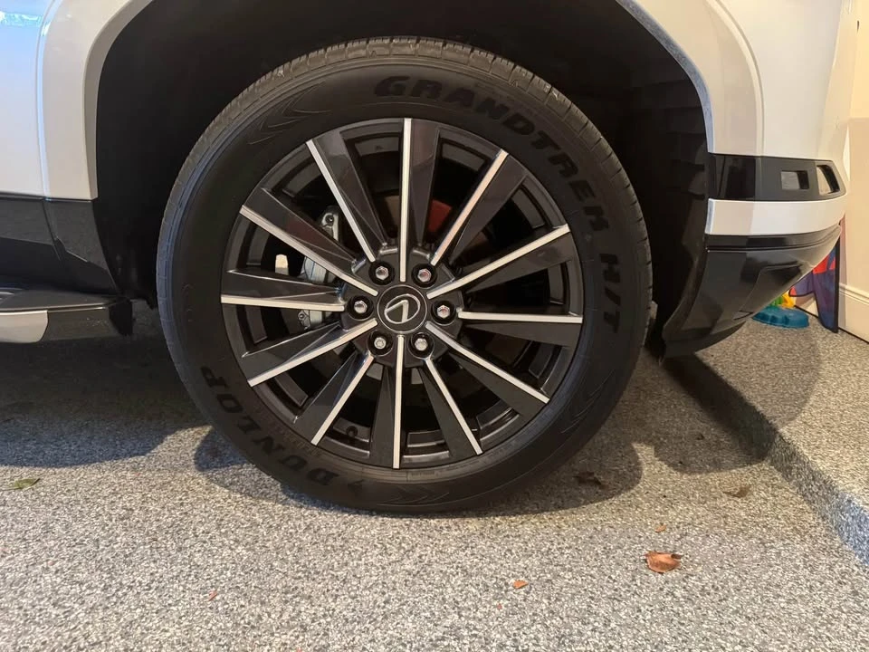 2025 Lexus GX 3rd Gen - Image 2 of 2